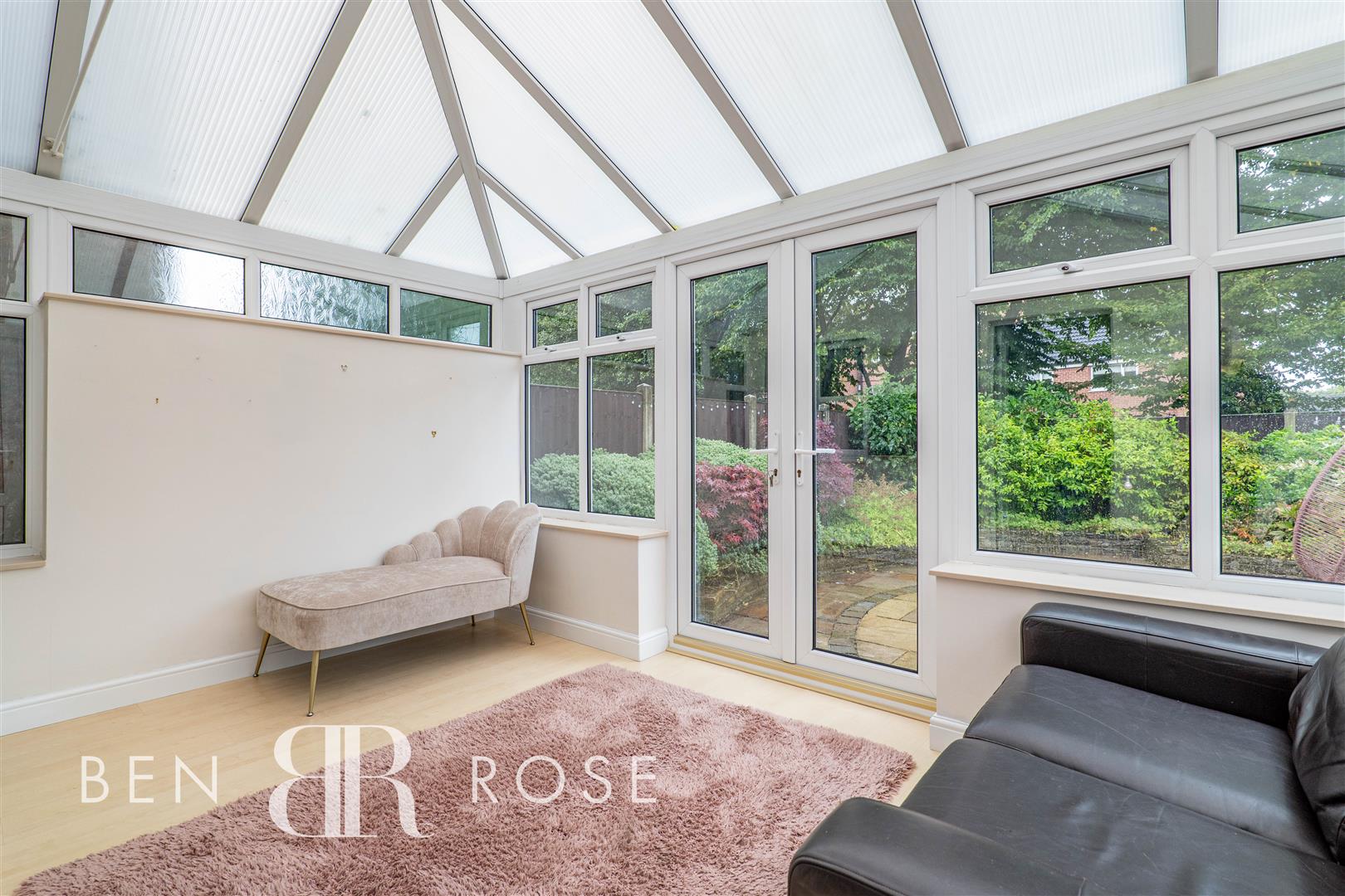 3 bed property in Forsythia Drive, Chorley